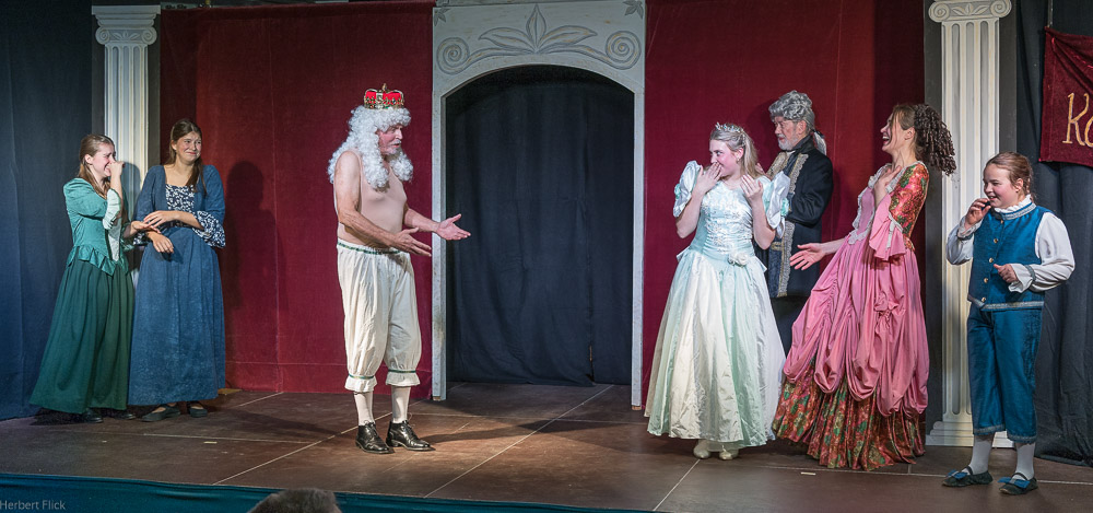 Des Kaisers neue Kleider