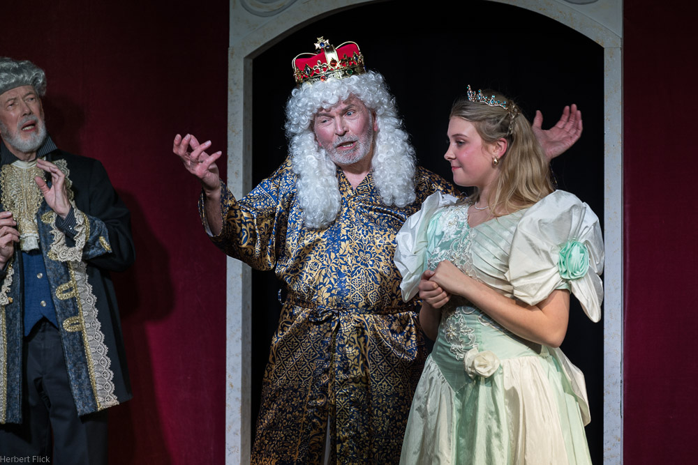 Des Kaisers neue Kleider